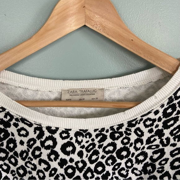 Zara leopard print pullover crew neck sweatshirt - Picture 3 of 5